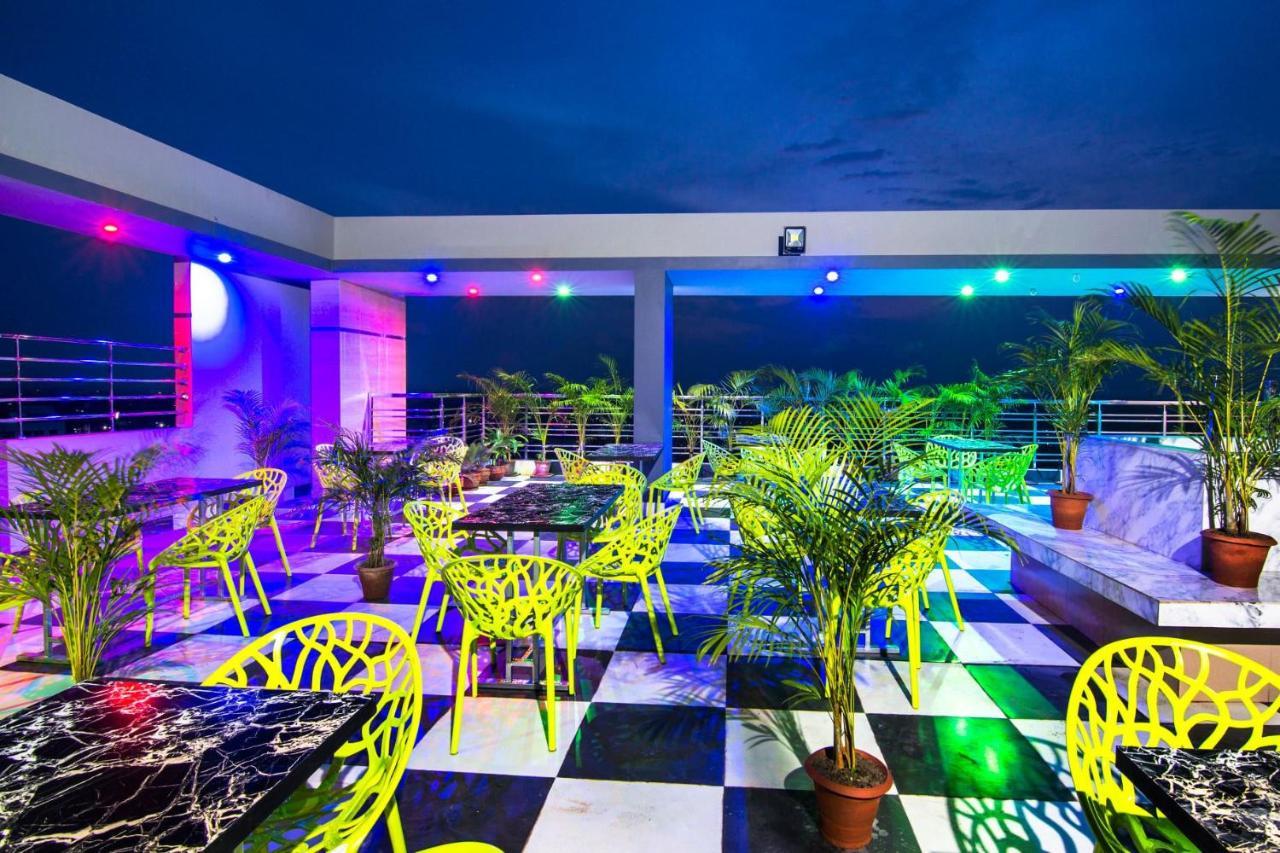 Hotel Pushpo Bilash Khulna Kültér fotó