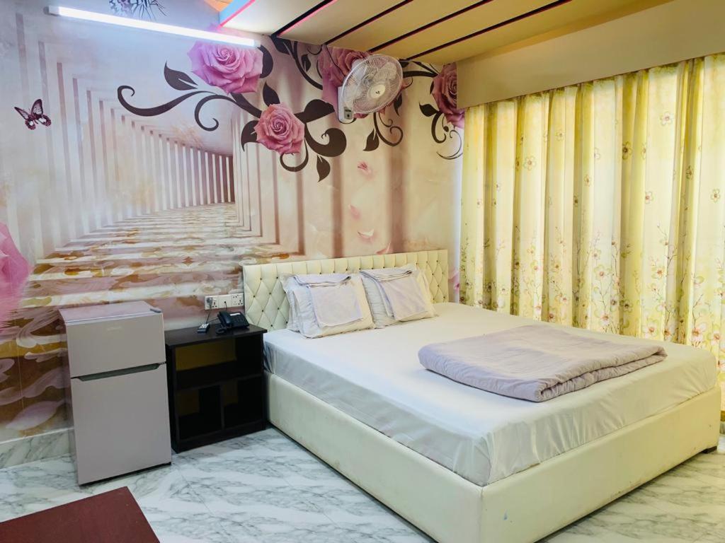 Hotel Pushpo Bilash Khulna Kültér fotó