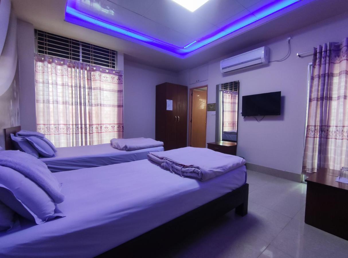 Hotel Pushpo Bilash Khulna Kültér fotó